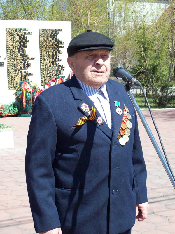 Ввыступает ветеран Федор Гаврилович Лопуга